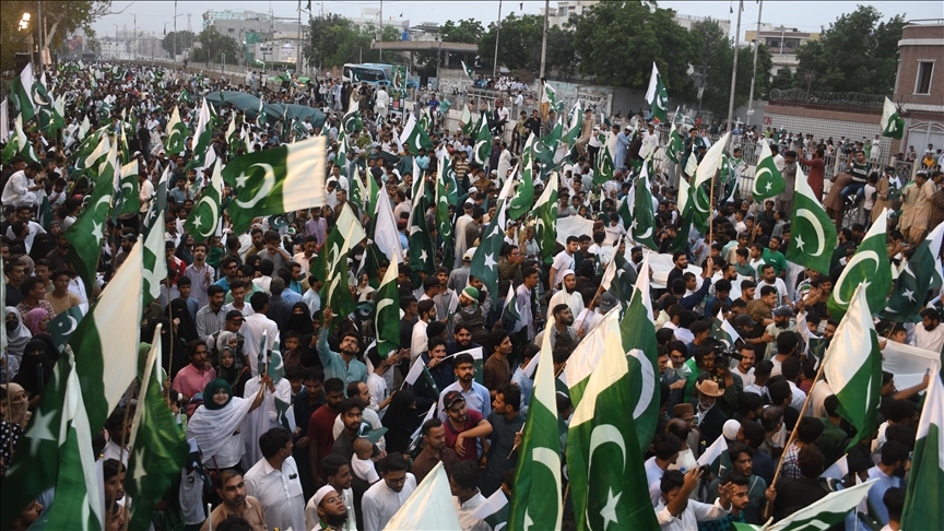 Pakistan: A Story of Sacrifice, Honor, and Unity