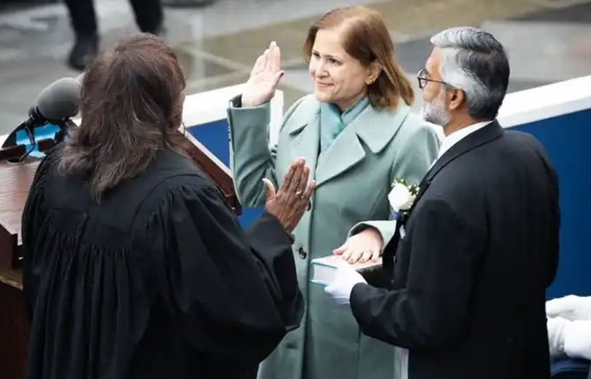 Virginia Makes History as Ghazala Hashmi Sworn In as Lieutenant Governor