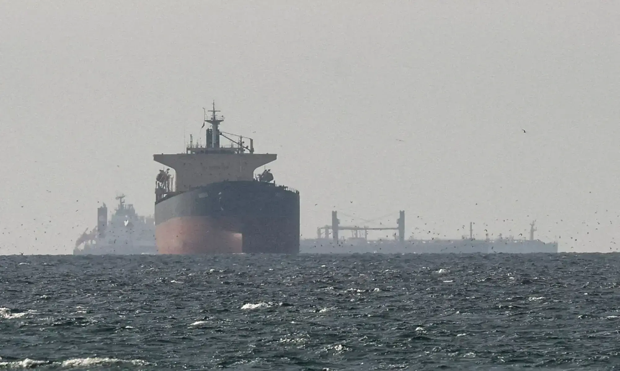 New attacks test nerves amid widespread oil disruption